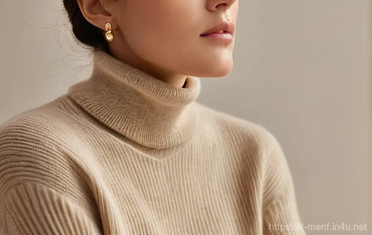 셔츠 안입는 겨울 이너 - **Urban Elegance in Thermal Layers:**
    "A stylish Italian woman, in her late 20s, with a chic, so...