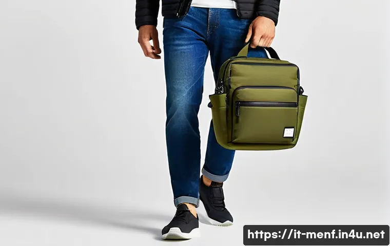 남성용 숄더백 추천 관련 이미지 1